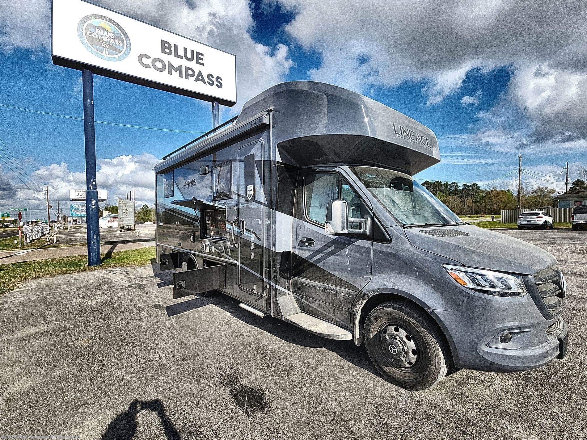 2026 Lineage Series M 25FW by Grand Design from Blue Compass RV Beaumont in Vidor, Texas