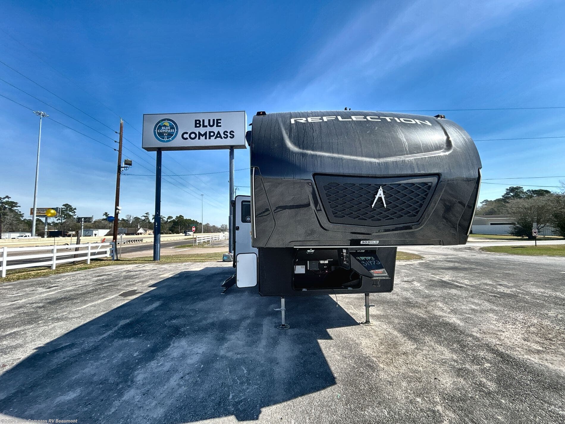 2026 Reflection 303RLS by Grand Design from Blue Compass RV Beaumont in Vidor, Texas