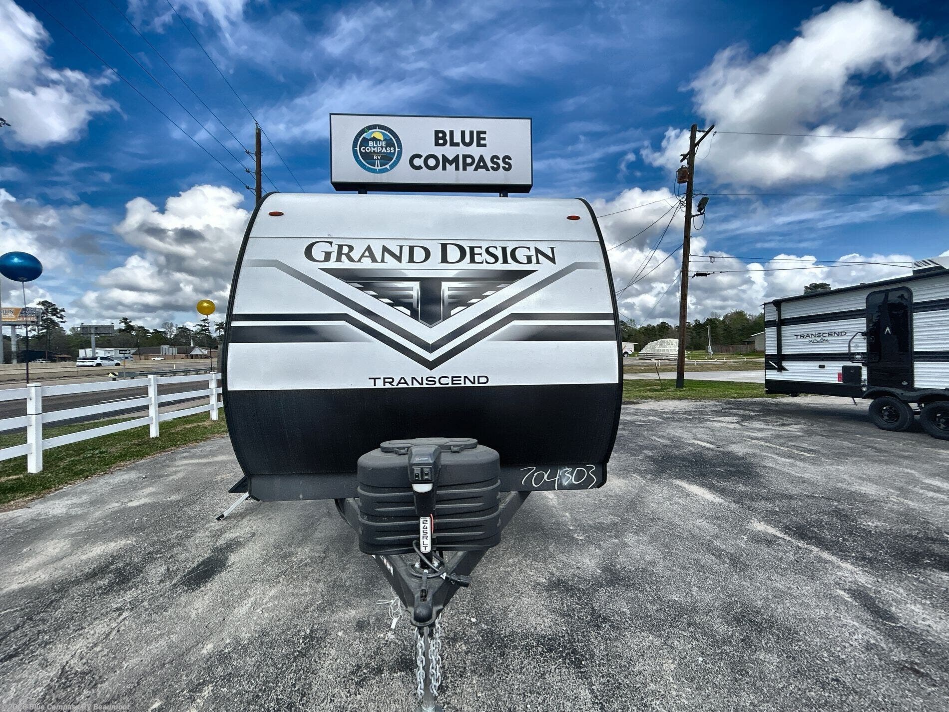 2026 Grand Design Transcend Xplor 245RLT - New Travel Trailer For Sale by Blue Compass RV Beaumont in Vidor, Texas