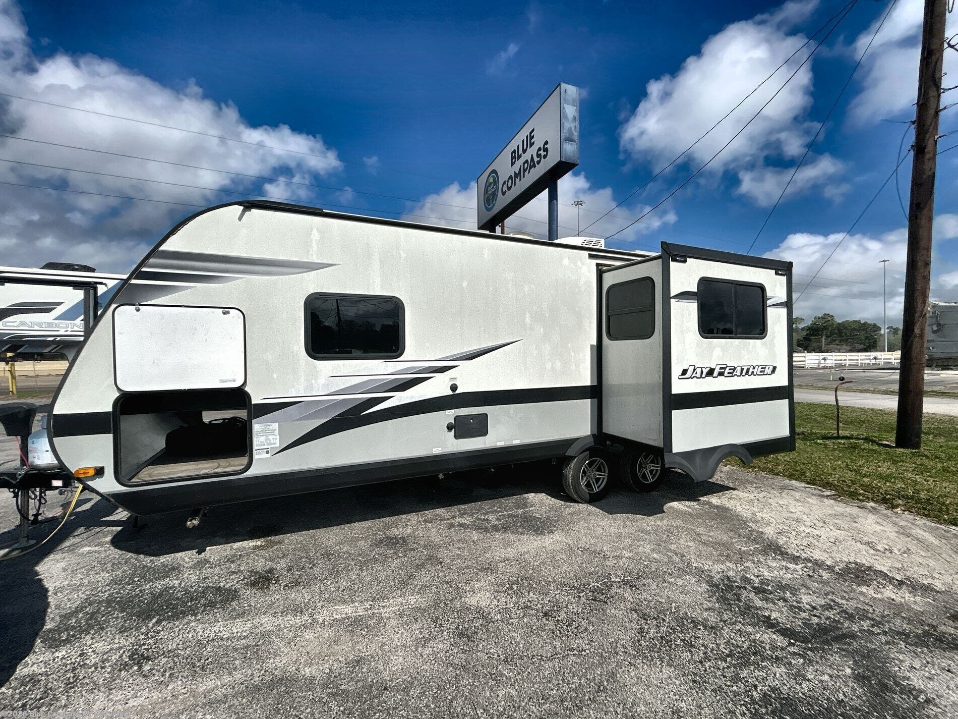 2022 Jay Feather 24RL by Jayco from Blue Compass RV Beaumont in Vidor, Texas