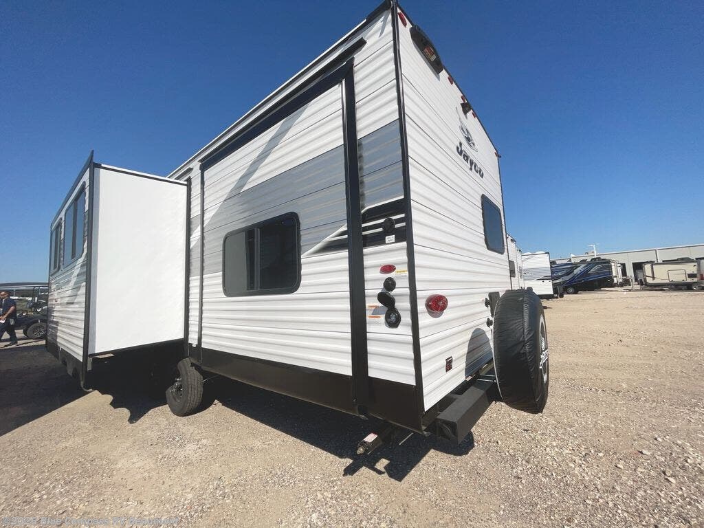 2025 Jay Flight SLX 333BTS by Jayco from Blue Compass RV Beaumont in Vidor, Texas