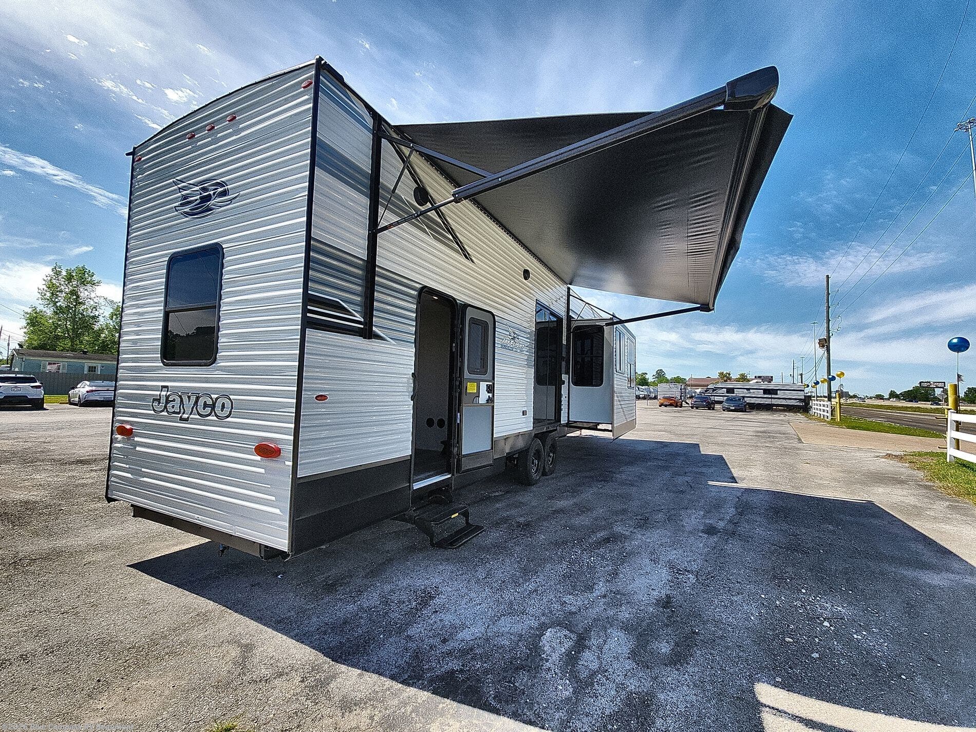 2026 Jayco Jay Flight Bungalow 404LOFT DS - New Destination Trailer For Sale by Blue Compass RV Beaumont in Vidor, Texas