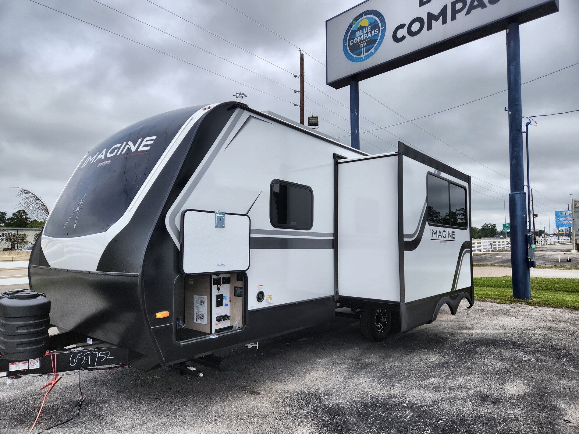 2026 Imagine 2470BH by Grand Design from Blue Compass RV Beaumont in Vidor, Texas