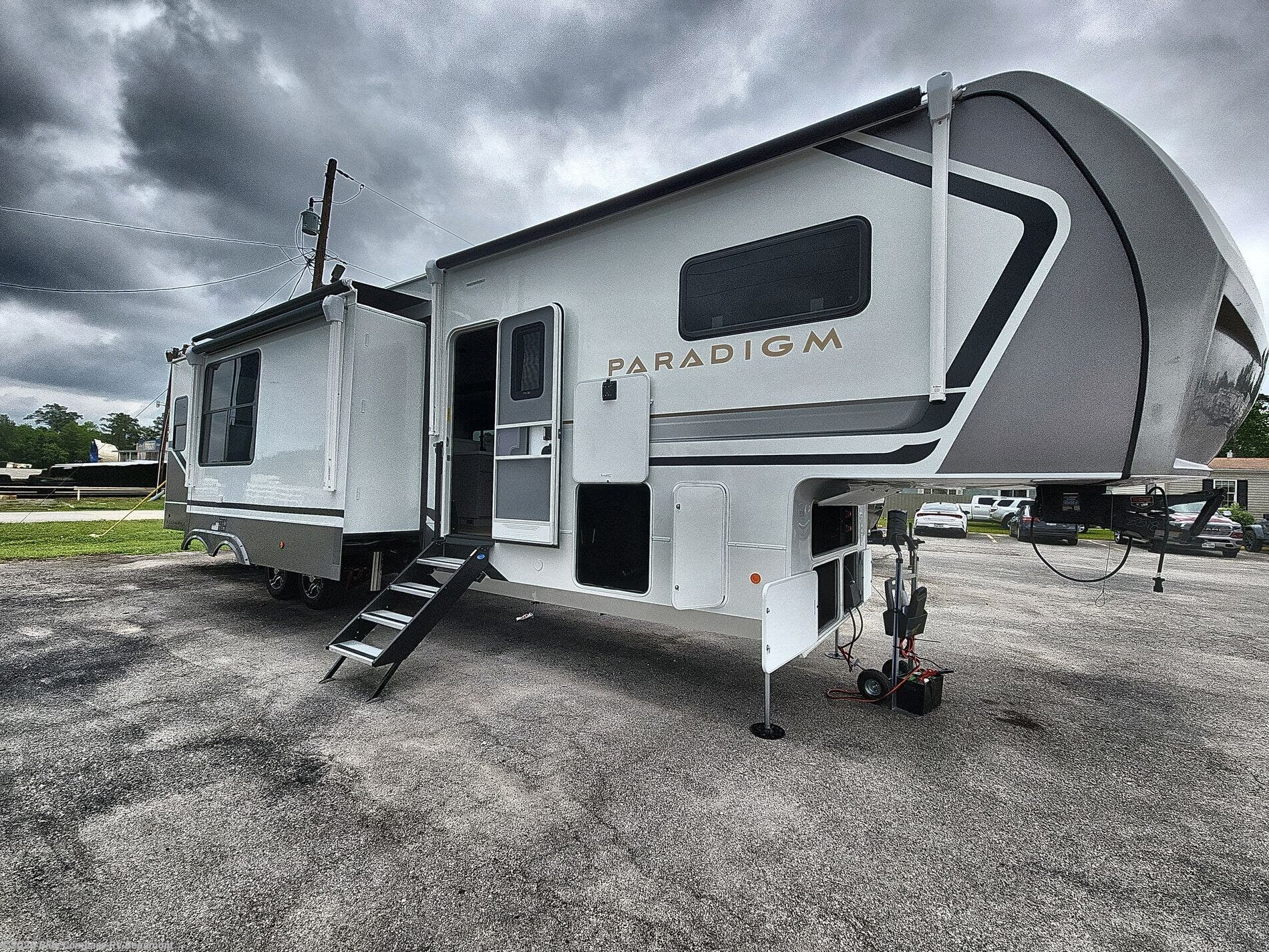 New 2026 Alliance RV Paradigm 395DS available in Vidor, Texas