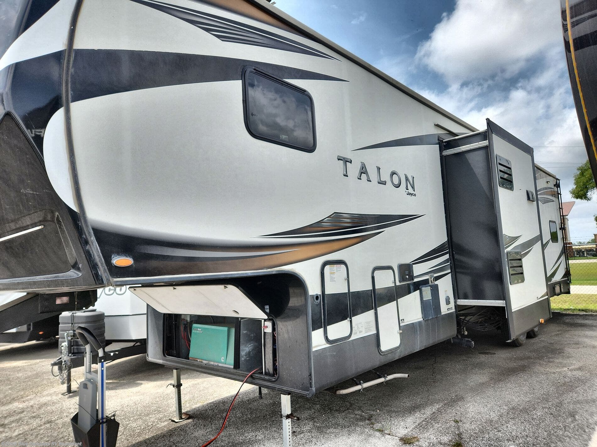 Used 2018 Jayco Talon 413T available in Vidor, Texas