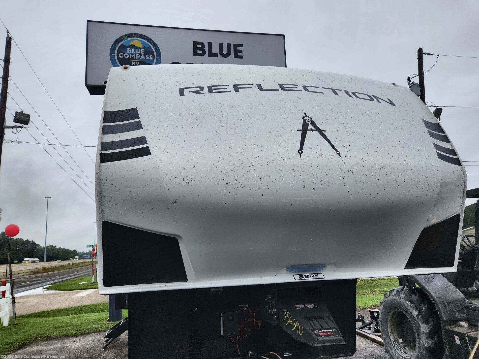 2026 Grand Design Reflection 100 Series 22RK - New Fifth Wheel For Sale by Blue Compass RV Beaumont in Vidor, Texas features Slideout