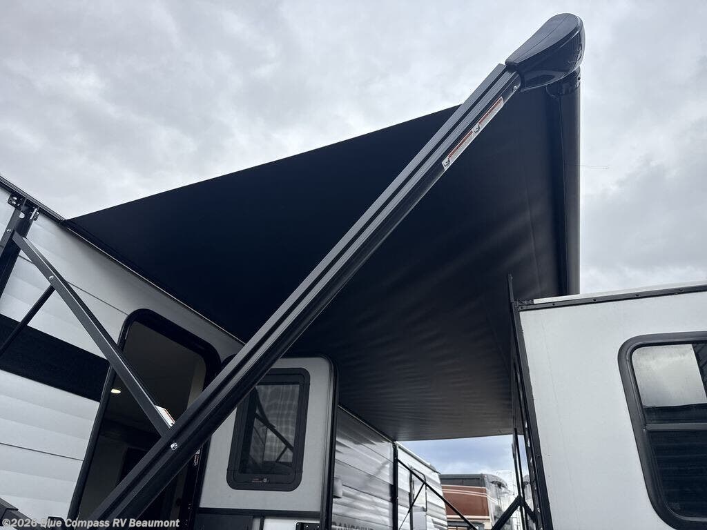 New 2026 Grand Design Transcend 265BHT available in Vidor, Texas