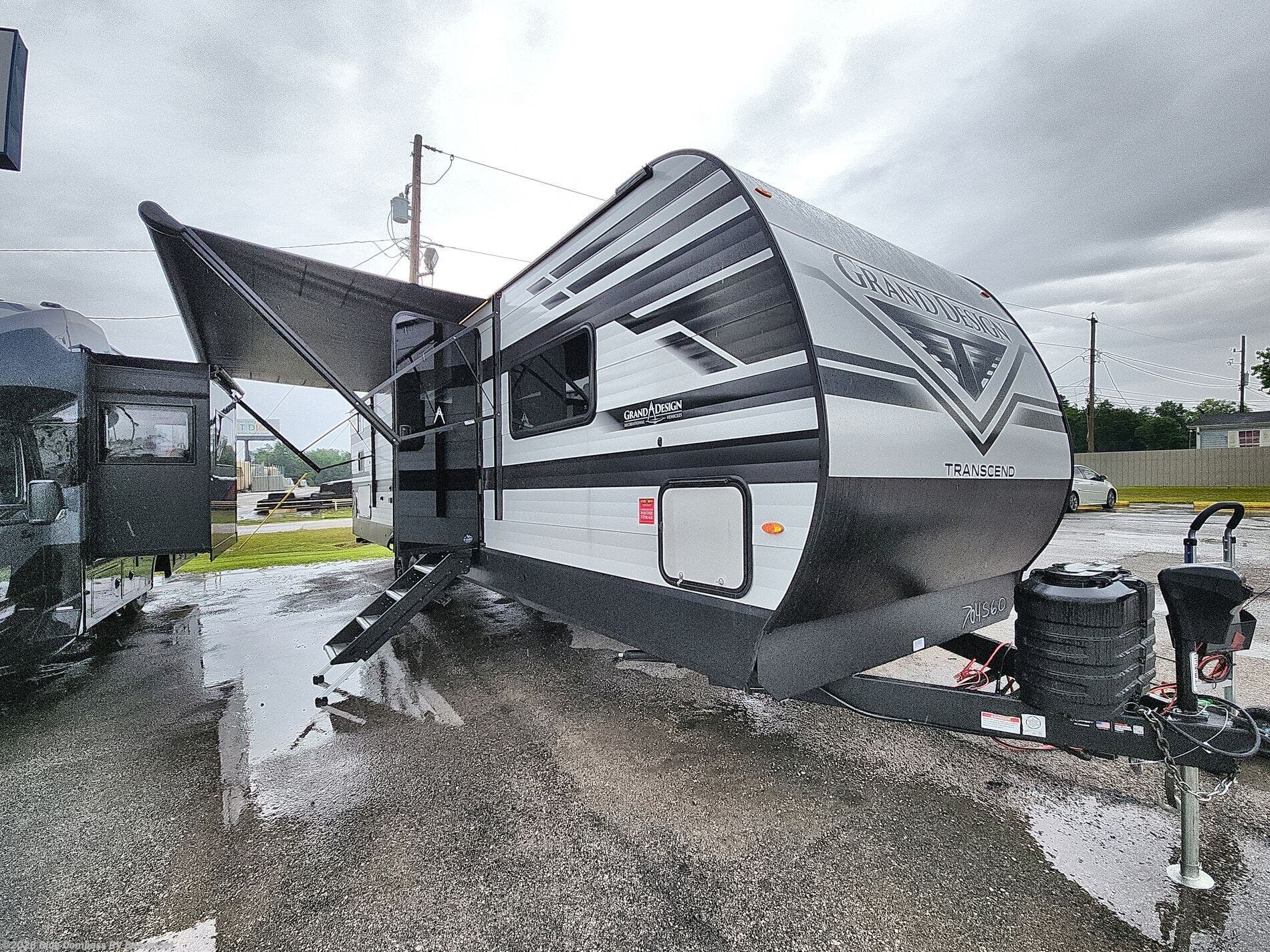 New 2026 Grand Design Transcend 335BHT available in Vidor, Texas