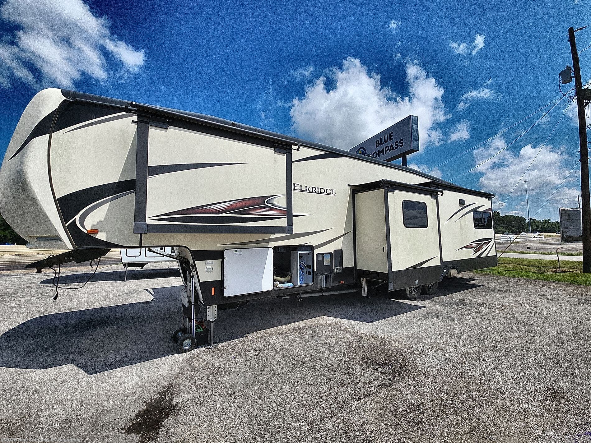 Used 2018 Heartland ElkRidge 39MBHS available in Vidor, Texas