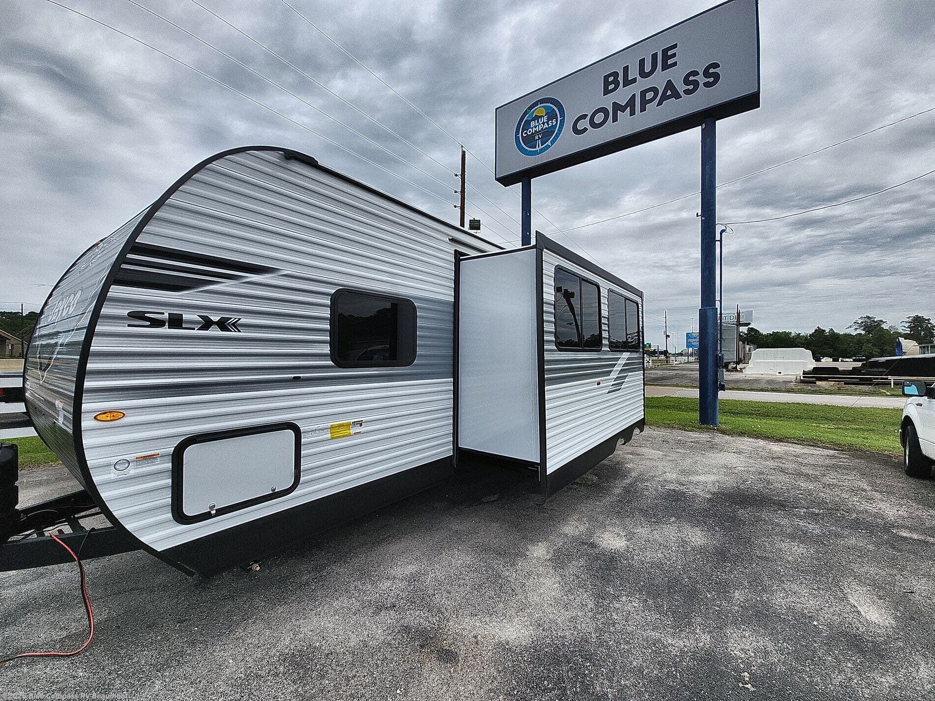 New 2026 Jayco Jay Flight SLX 261BHS available in Vidor, Texas