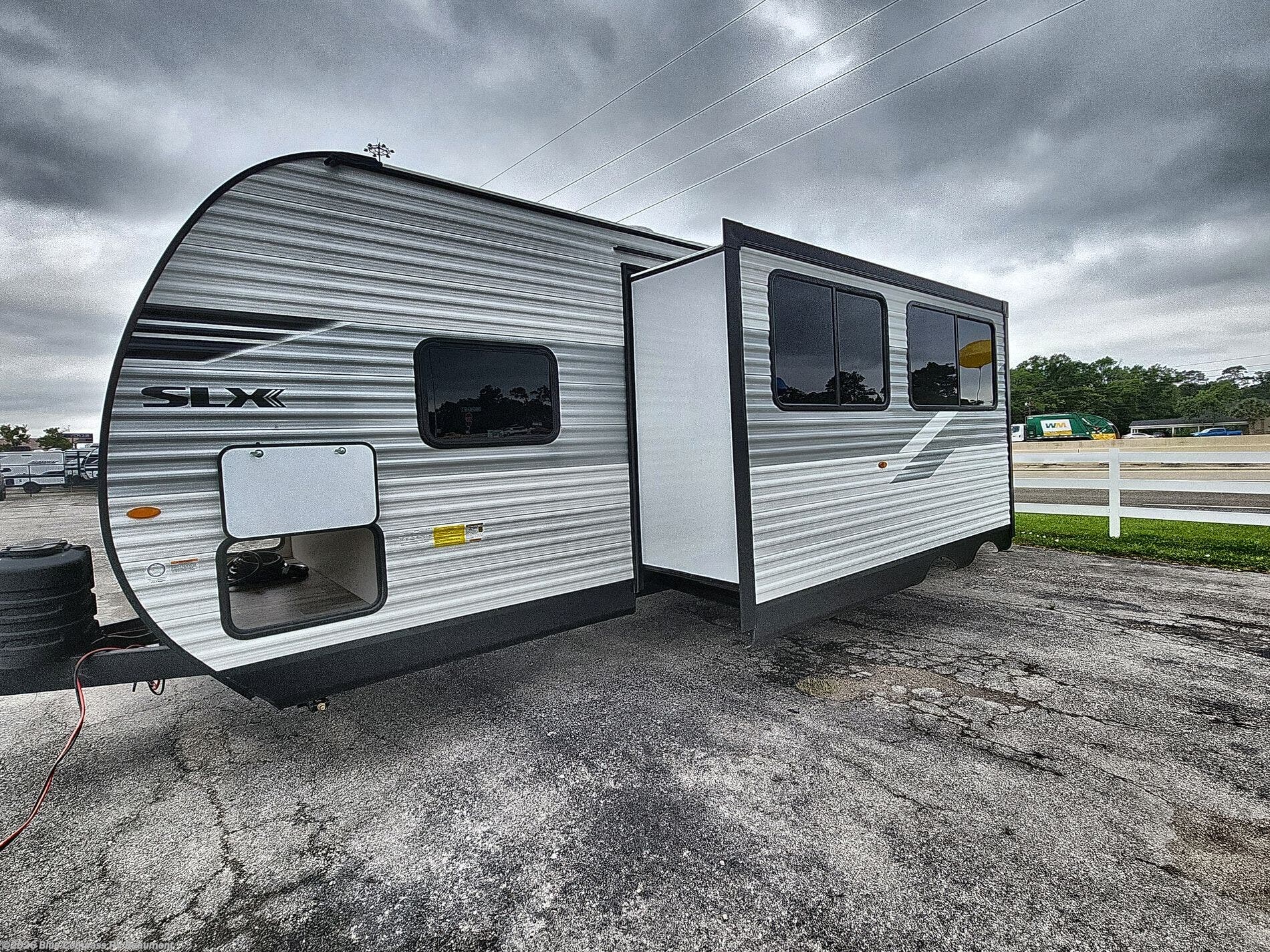 New 2026 Jayco Jay Flight SLX 261BHS available in Vidor, Texas