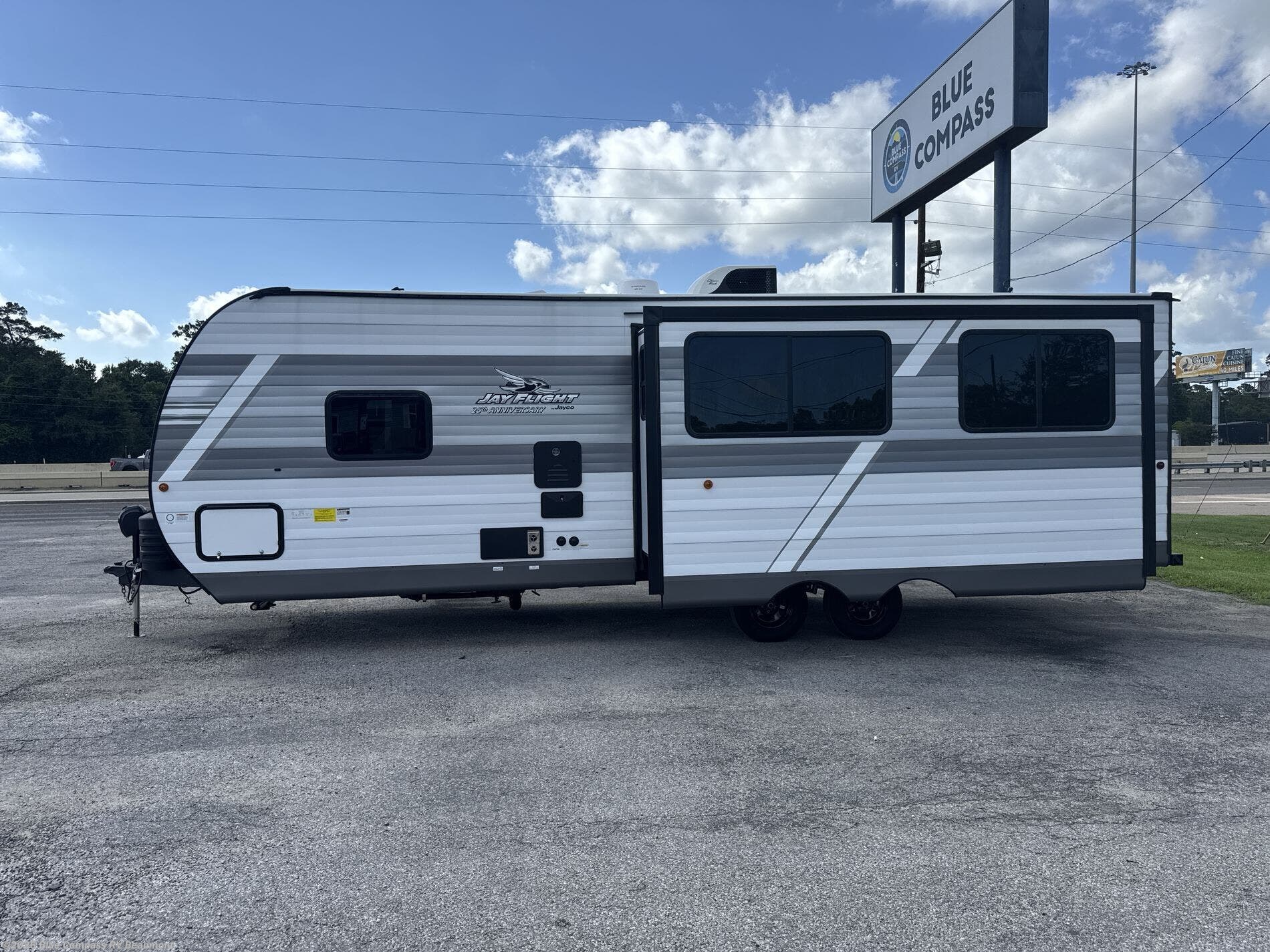 New 2027 Jayco Jay Flight 262RLS available in Vidor, Texas