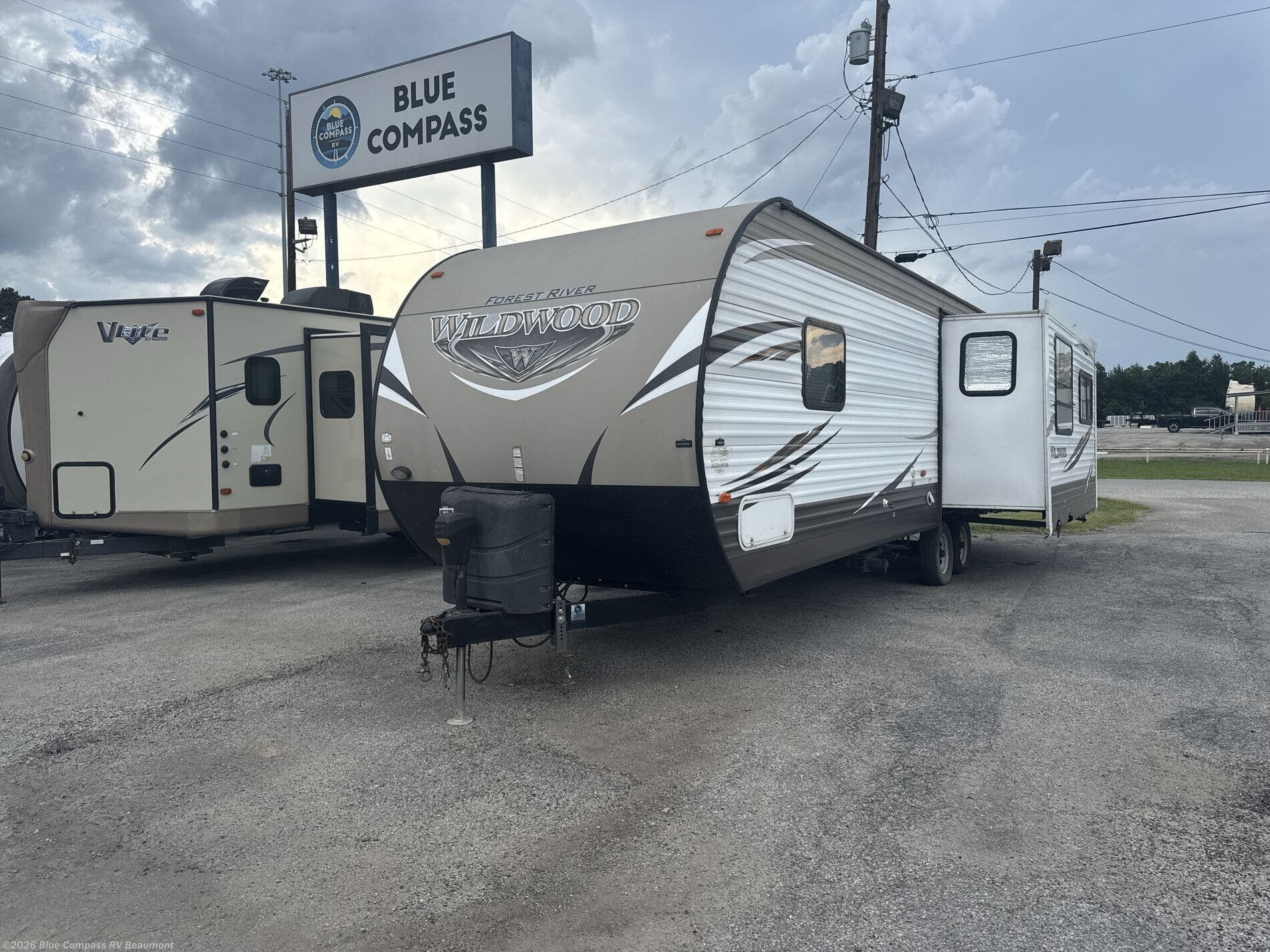 2017 Wildwood 27RLHD by Forest River from Blue Compass RV Beaumont in Vidor, Texas