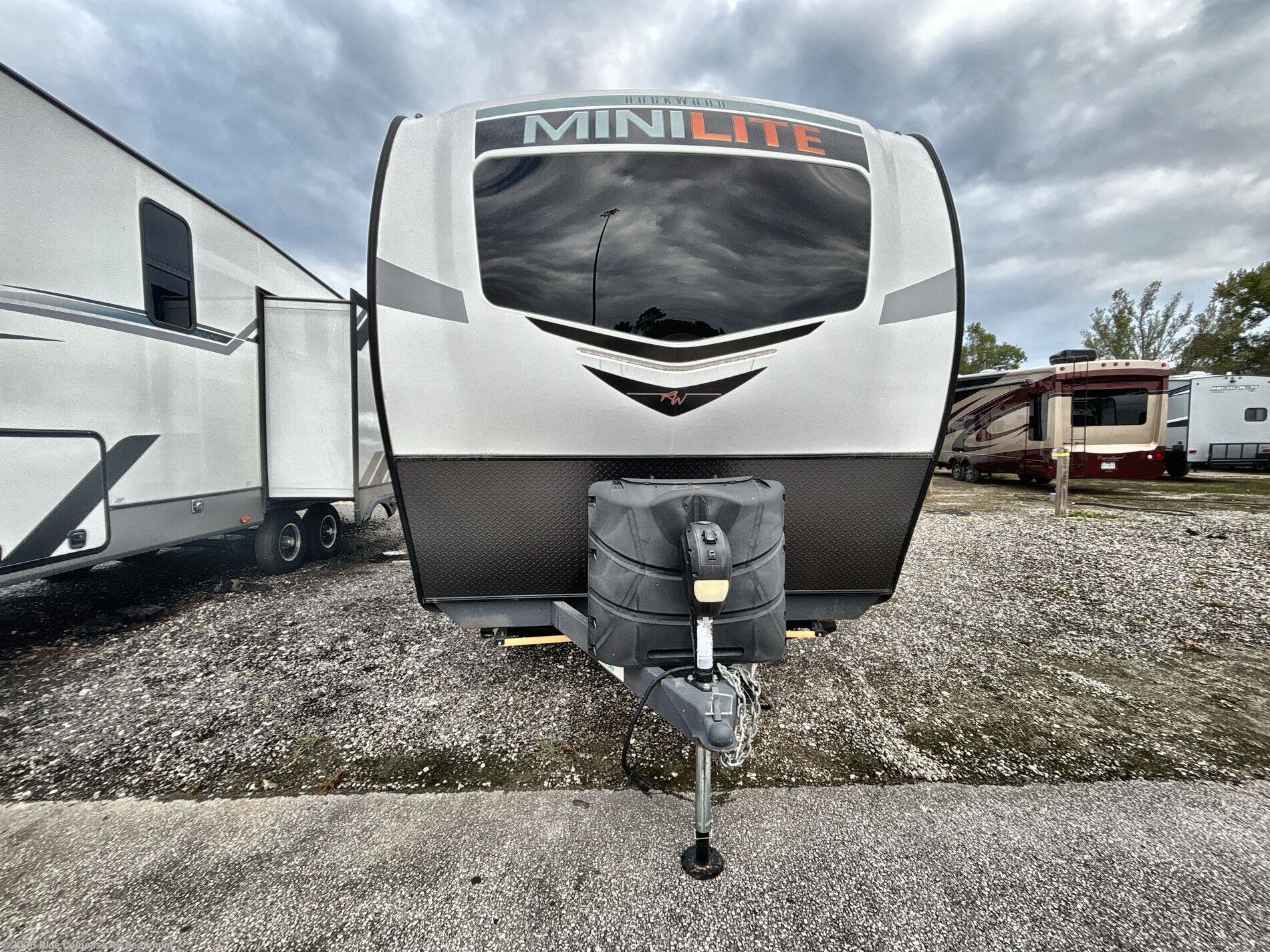 2022 Forest River Rockwood Mini Lite 2511S - Used Travel Trailer For Sale by Blue Compass RV Beaumont in Vidor, Texas