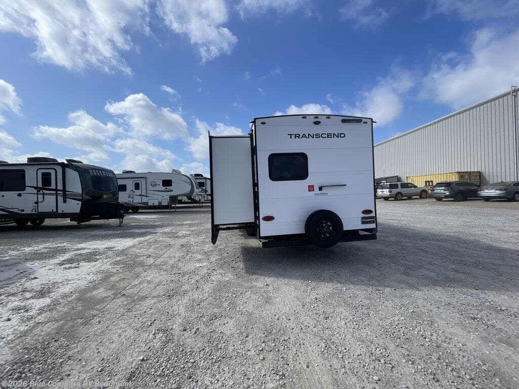 2027 Transcend Xplor 325BHT by Grand Design from Blue Compass RV Beaumont in Vidor, Texas