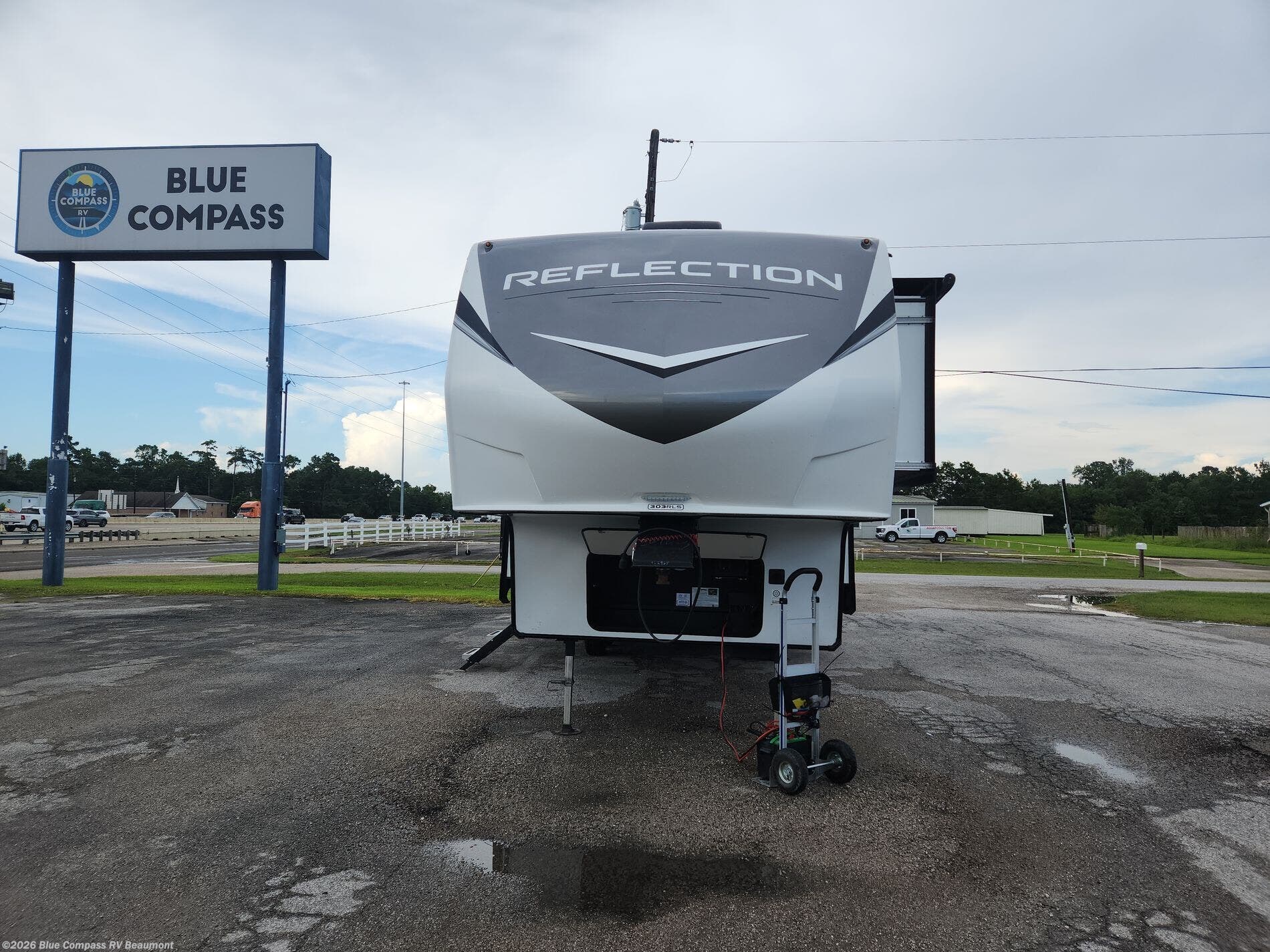 2023 Reflection 303RLS by Grand Design from Blue Compass RV Beaumont in Vidor, Texas