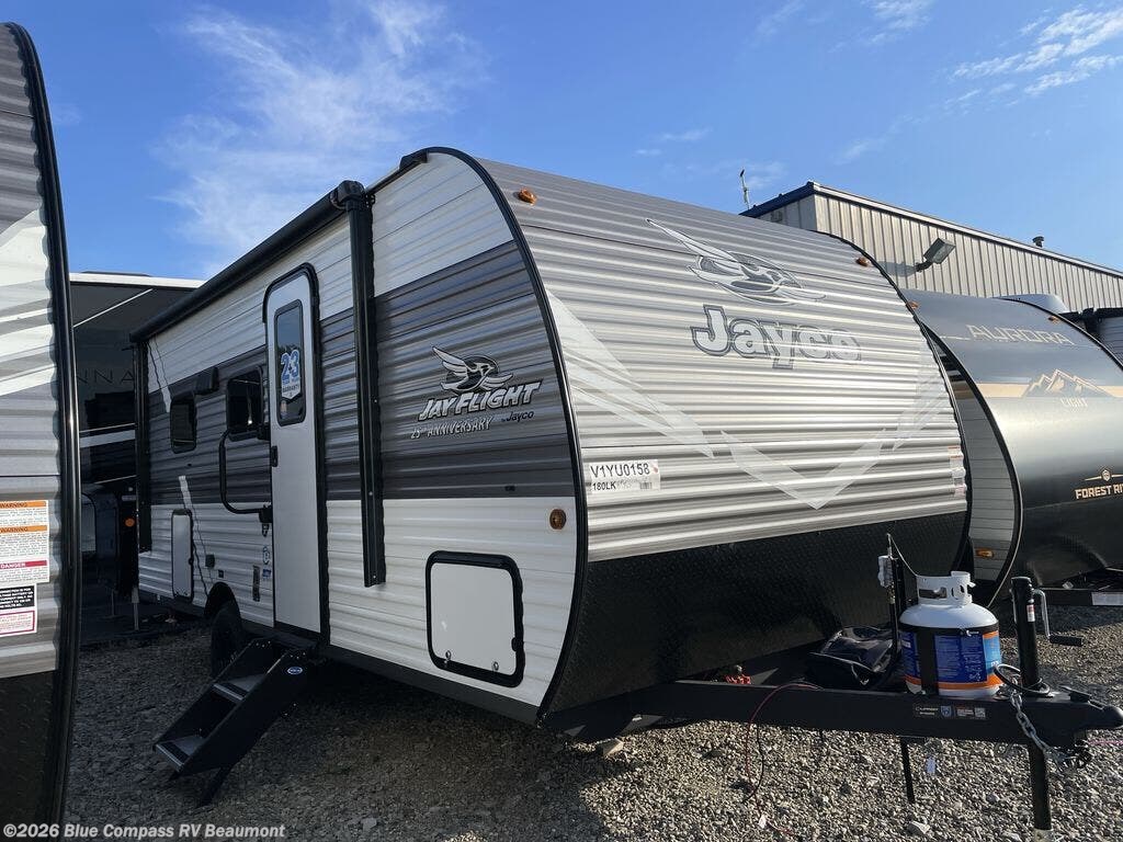 2027 Jayco Jay Flight 180LK - New Travel Trailer For Sale by Blue Compass RV Beaumont in Vidor, Texas
