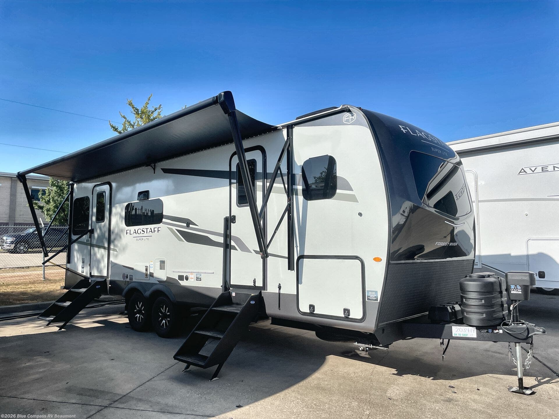 2027 Forest River Flagstaff Super Lite 26SRD - New Travel Trailer For Sale by Blue Compass RV Beaumont in Vidor, Texas