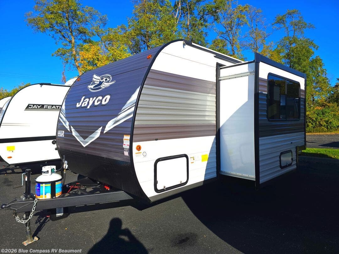 New 2027 Jayco Jay Flight 197MB available in Vidor, Texas