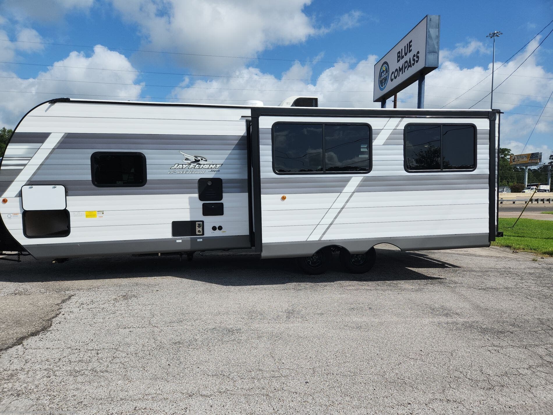 New 2027 Jayco Jay Flight 262RLS available in Vidor, Texas