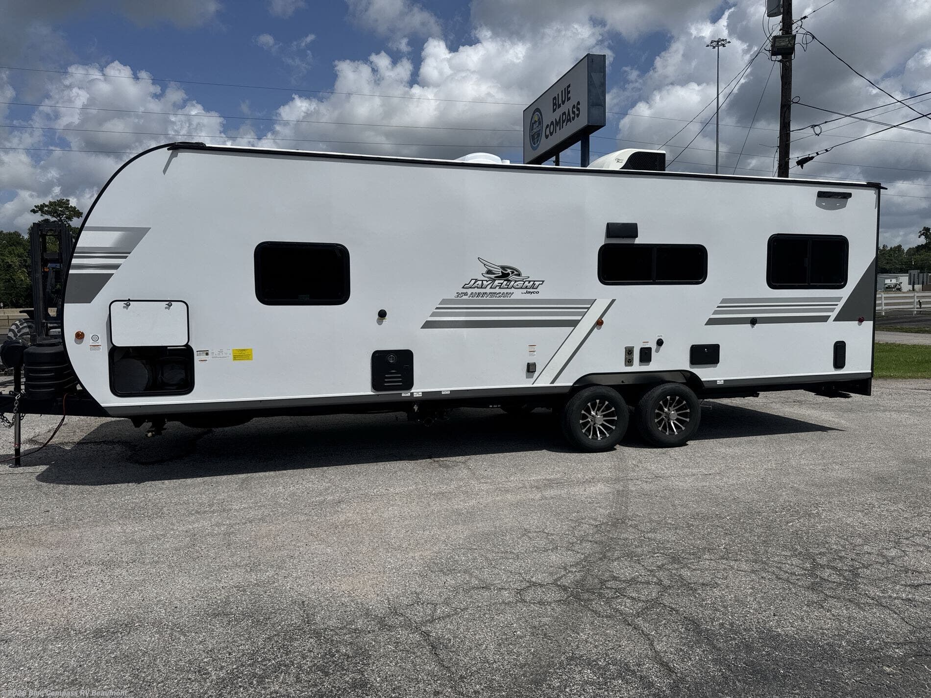New 2027 Jayco Jay Flight 265MWS available in Vidor, Texas