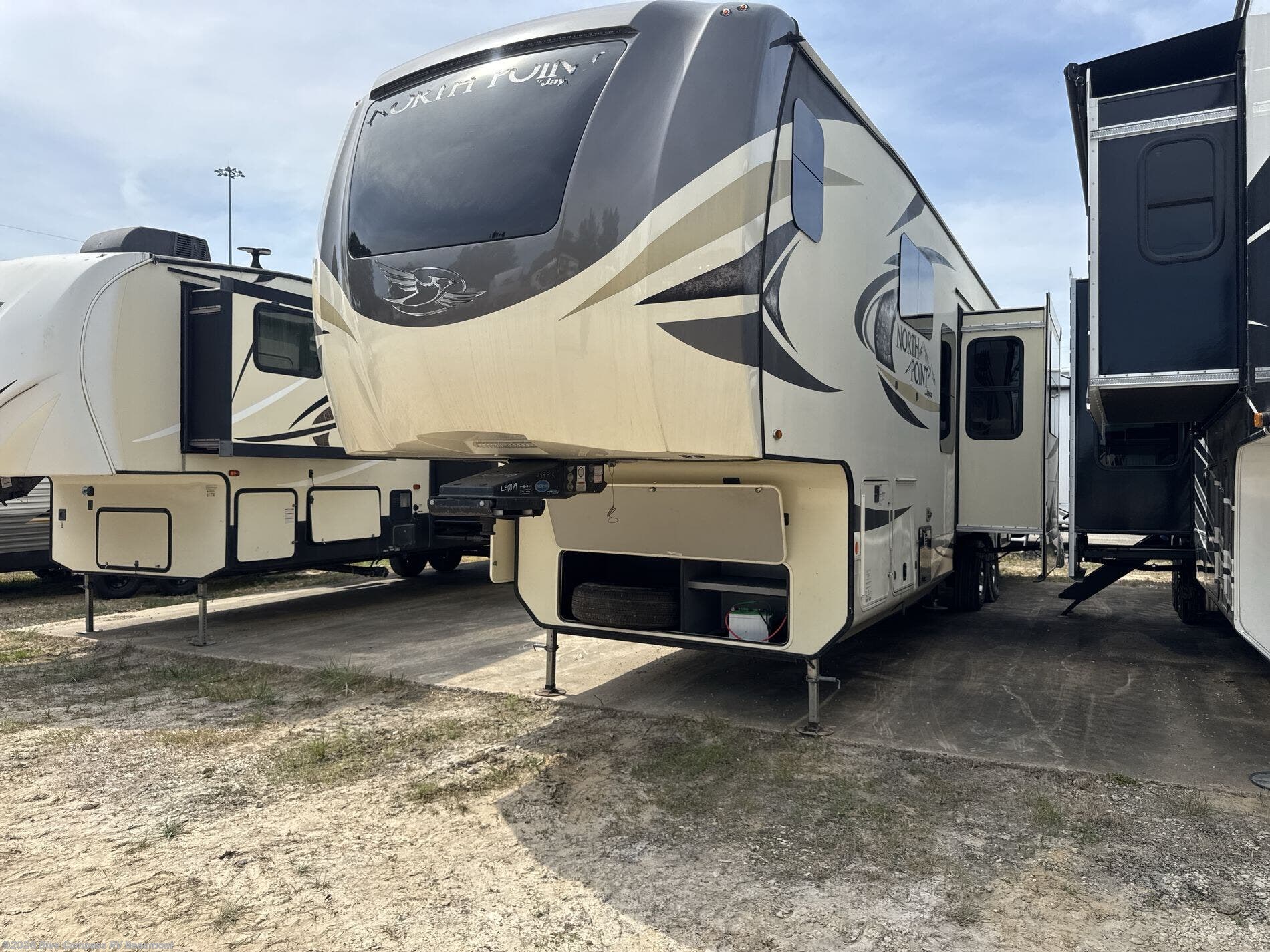 Used 2020 Jayco North Point 383FKWS available in Vidor, Texas