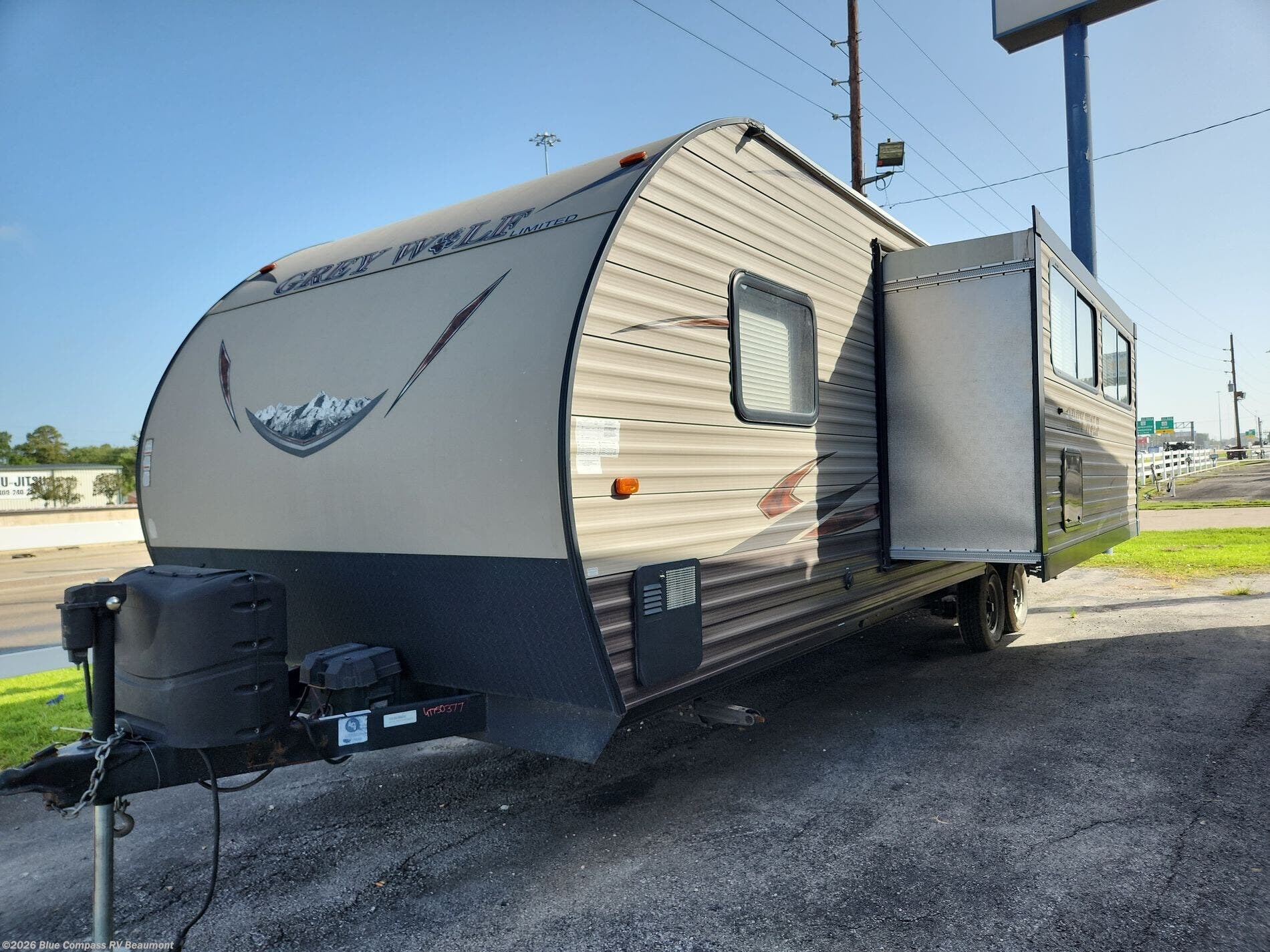 2017 GREY WOLF 26DBH by Forest River from Blue Compass RV Beaumont in Vidor, Texas