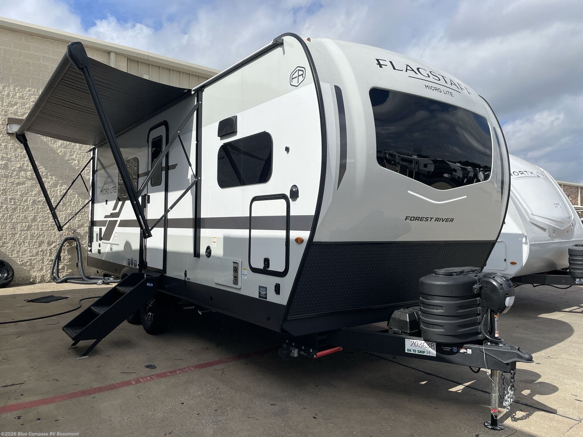2027 Flagstaff Micro Lite 25MBR by Forest River from Blue Compass RV Beaumont in Vidor, Texas