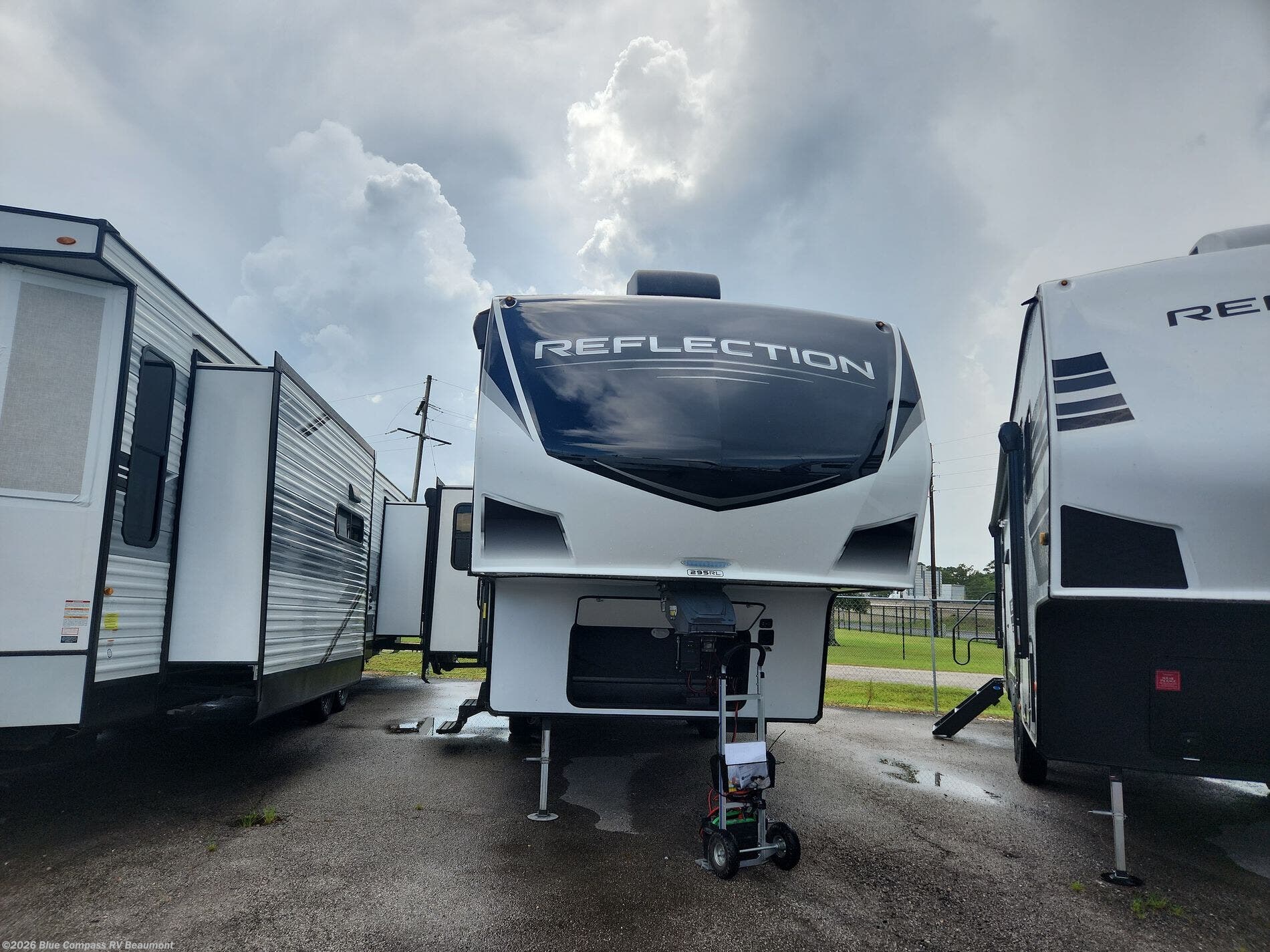 Used 2022 Grand Design Reflection 295RL available in Vidor, Texas