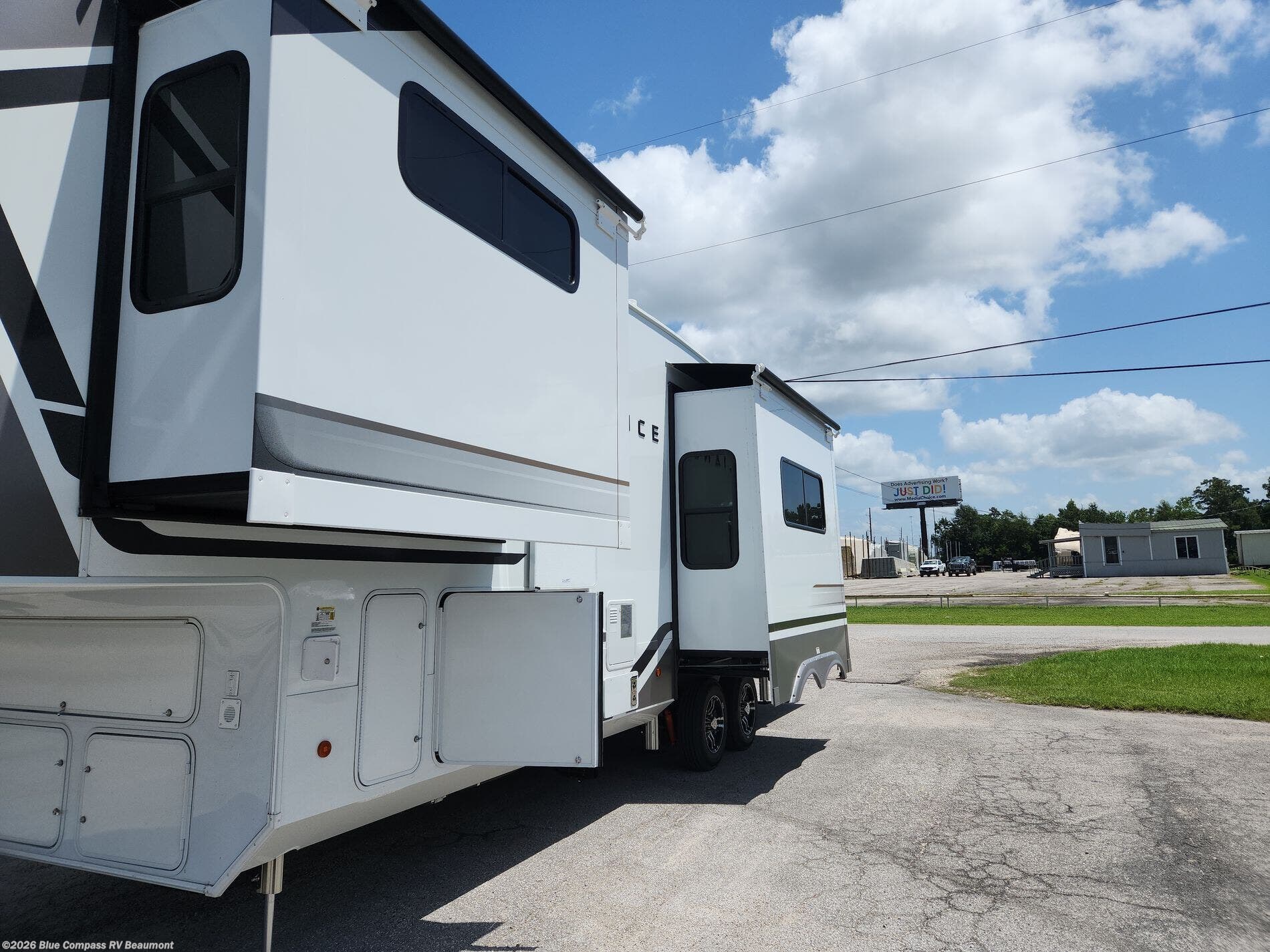 New 2027 Alliance RV Paradigm 312RK available in Vidor, Texas