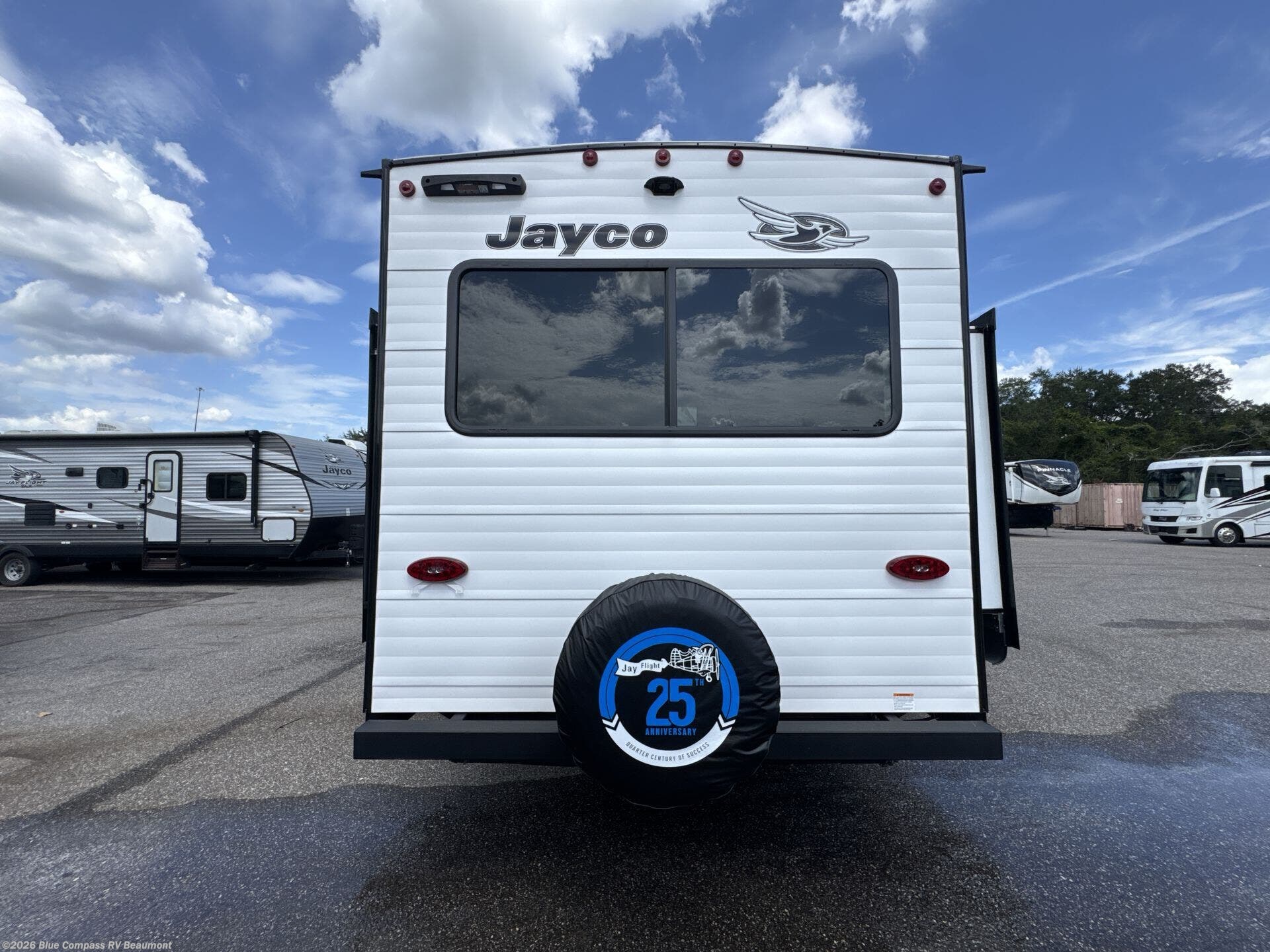 2027 Jayco Jay Flight 334RTS - New Travel Trailer For Sale by Blue Compass RV Beaumont in Vidor, Texas