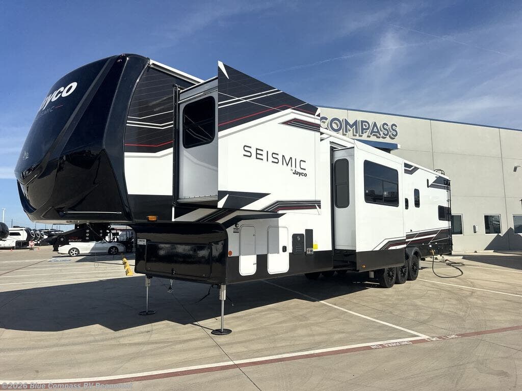 New 2026 Jayco Seismic 399 available in Vidor, Texas