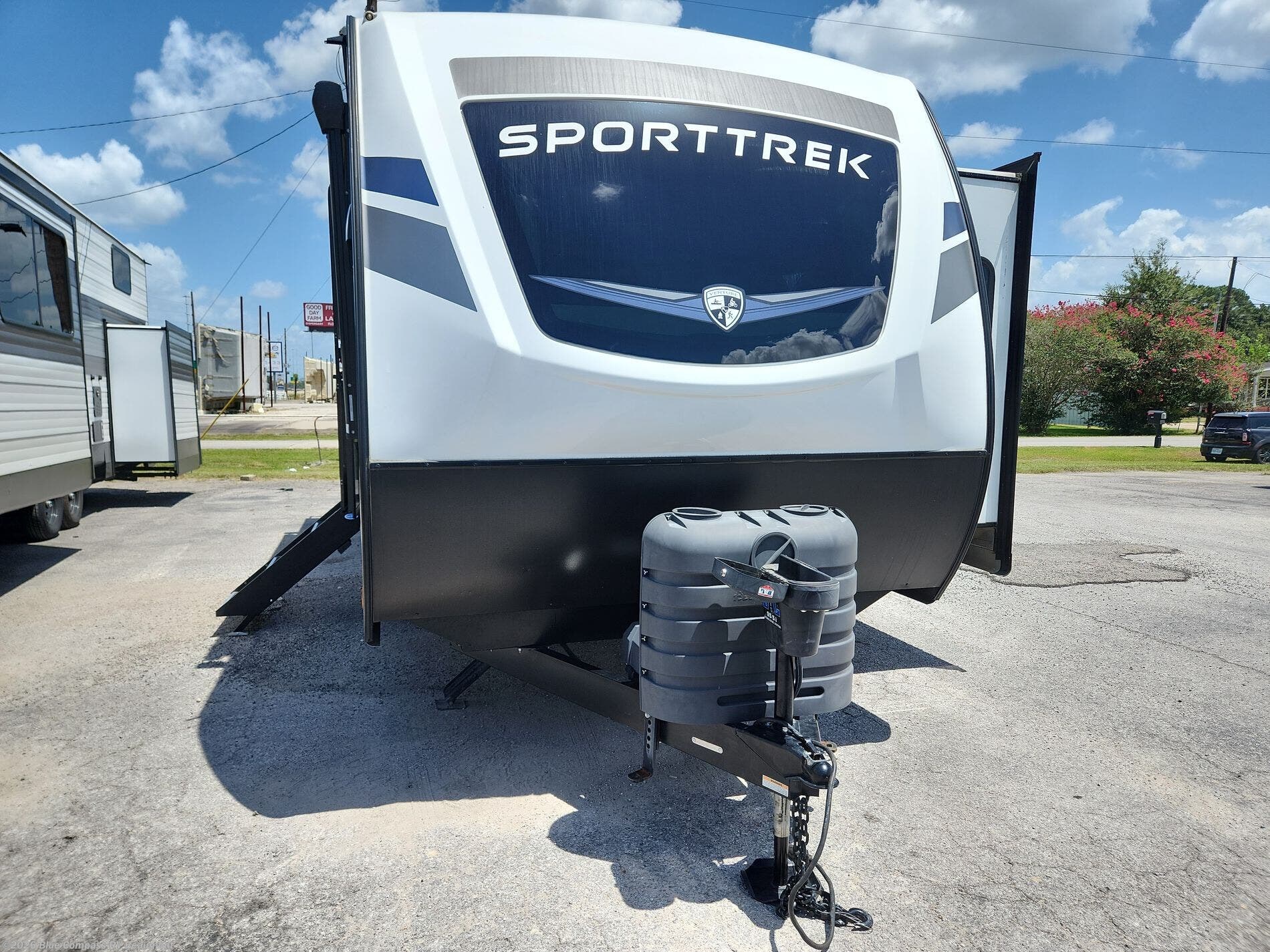 2024 SportTrek ST251VFK by Venture RV from Blue Compass RV Beaumont in Vidor, Texas