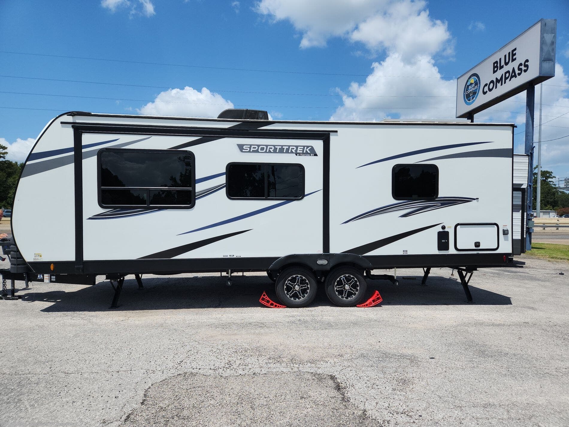 Used 2024 Venture RV SportTrek ST251VFK available in Vidor, Texas