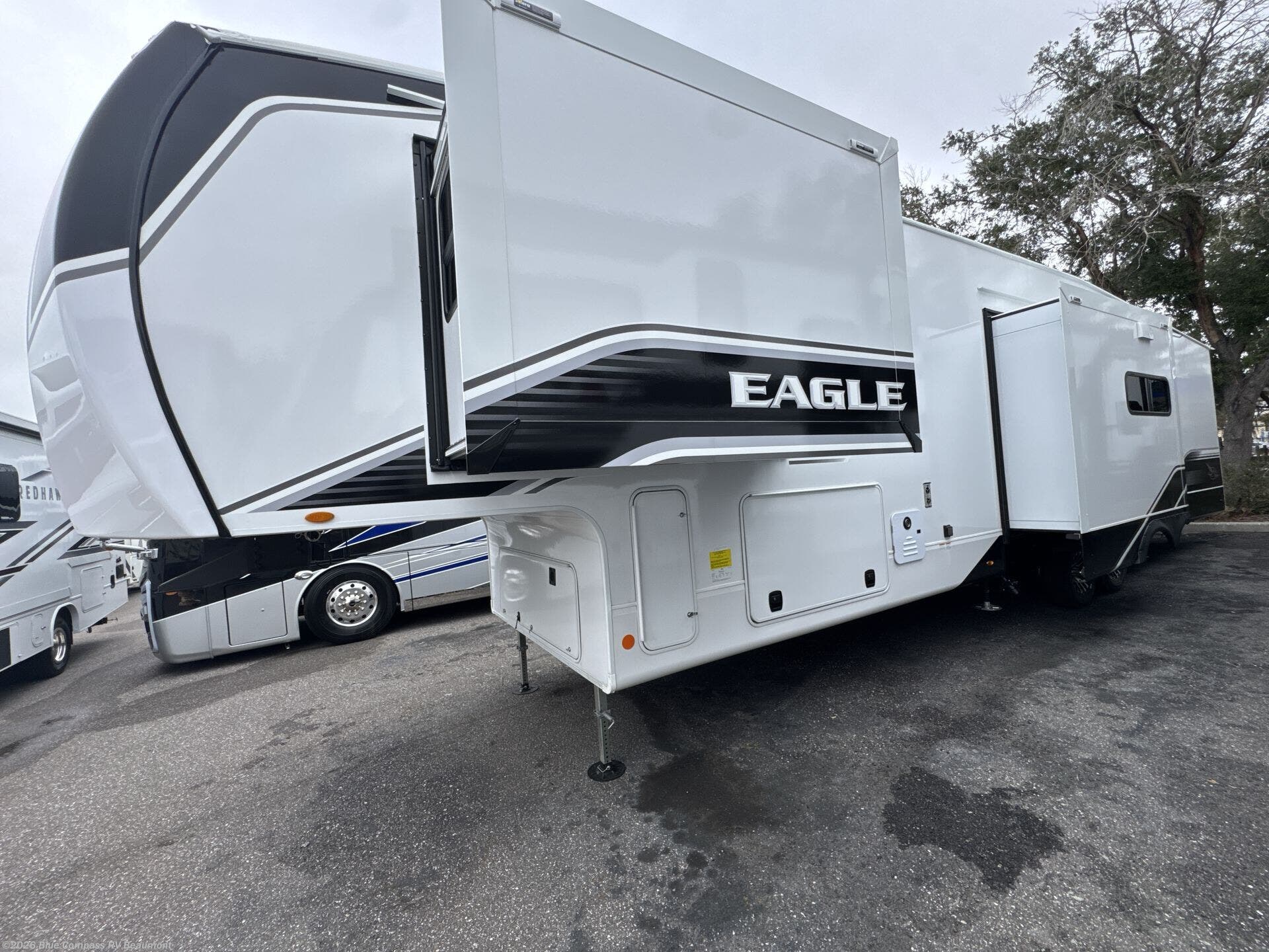 New 2026 Jayco Eagle 360DBOK available in Vidor, Texas