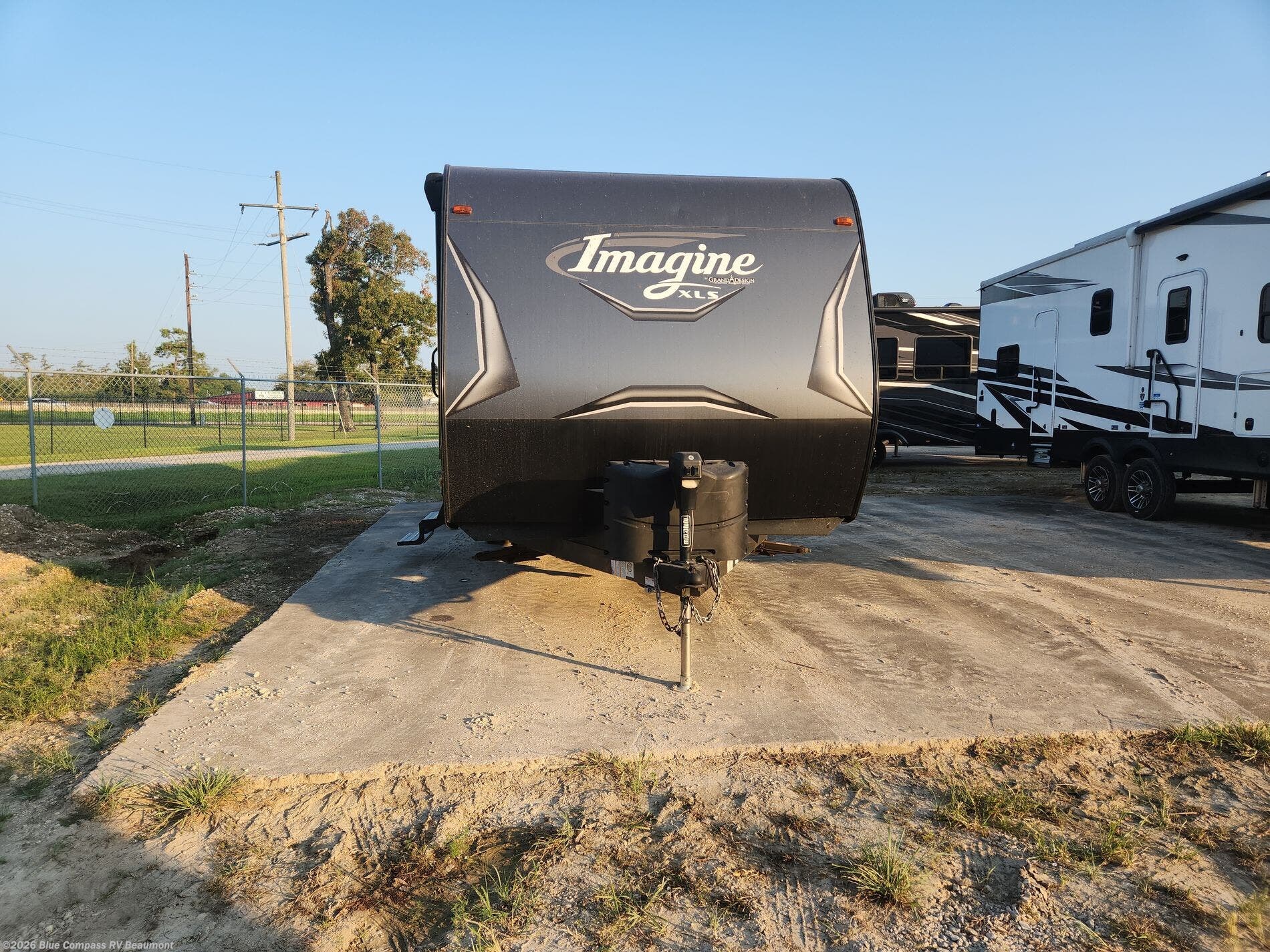 2021 Imagine XLS 22RBE by Grand Design from Blue Compass RV Beaumont in Vidor, Texas