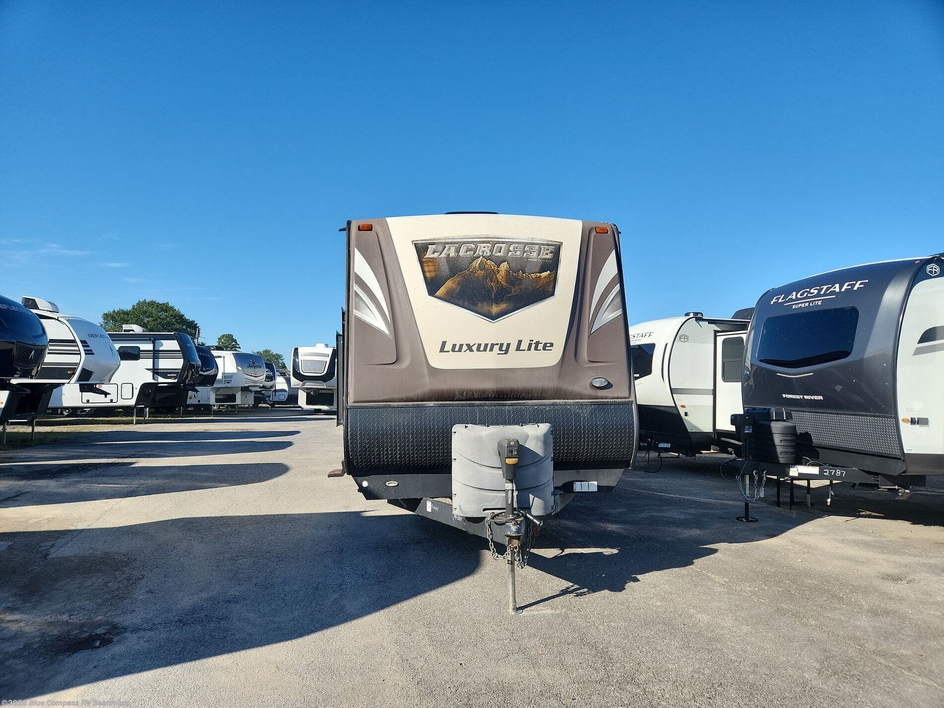 2016 LaCrosse 331BHT by Prime Time from Blue Compass RV Beaumont in Vidor, Texas