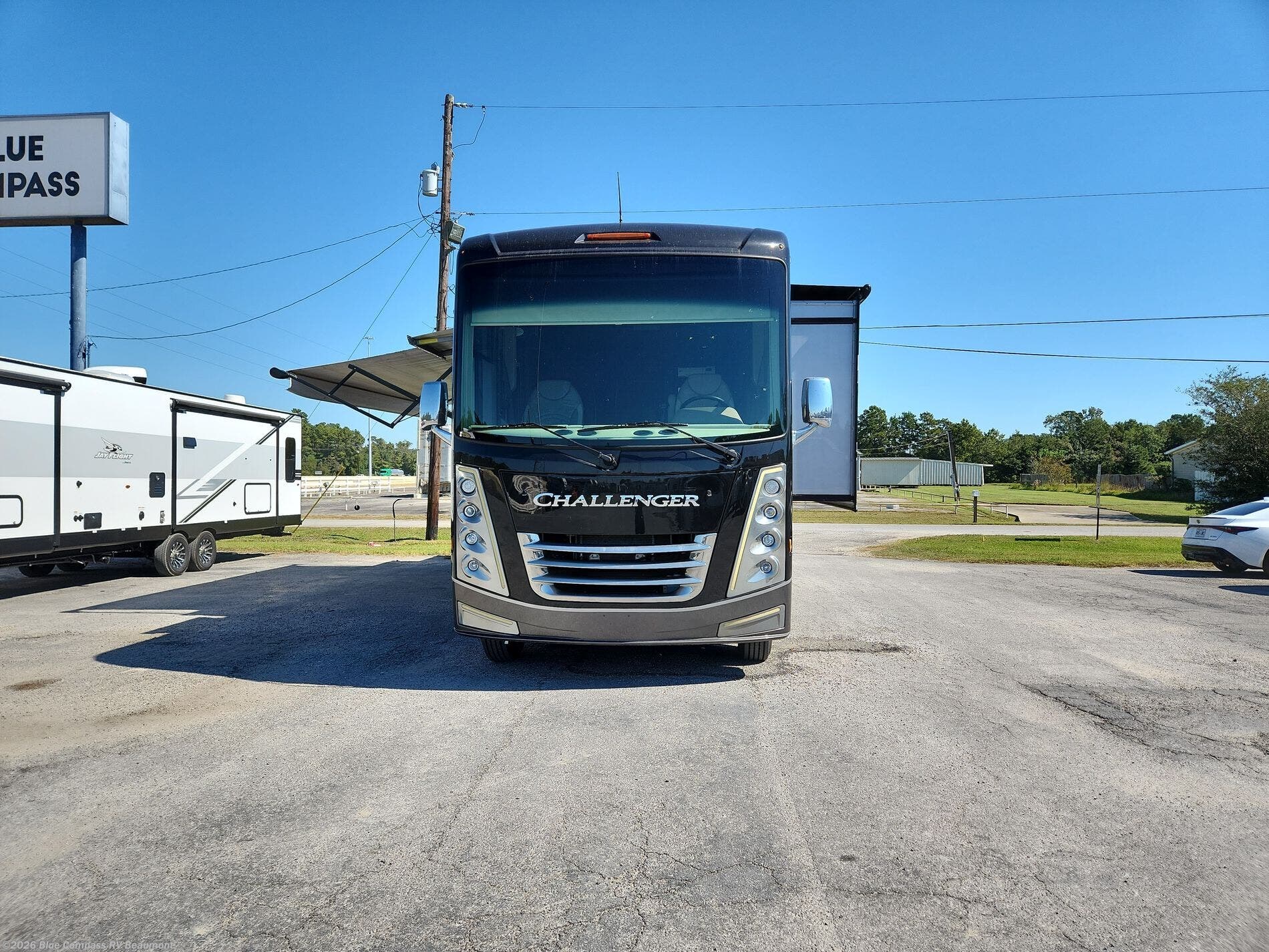 2022 Challenger 37FH by Thor Motor Coach from Blue Compass RV Beaumont in Vidor, Texas