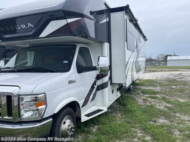 2020 Esteem 30X by Entegra Coach from Blue Compass RV Rockport in Rockport, Texas