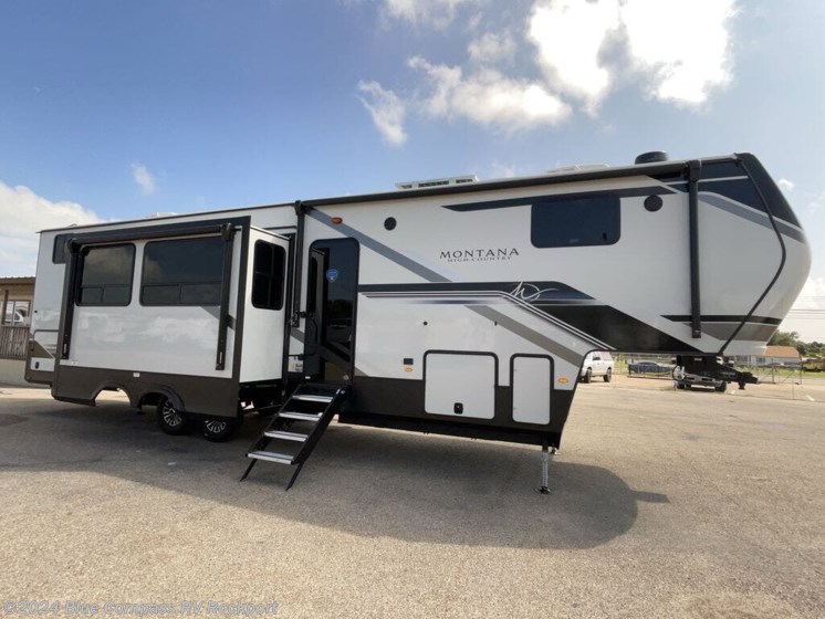 New 2025 Keystone Montana High Country 351BH available in Rockport, Texas