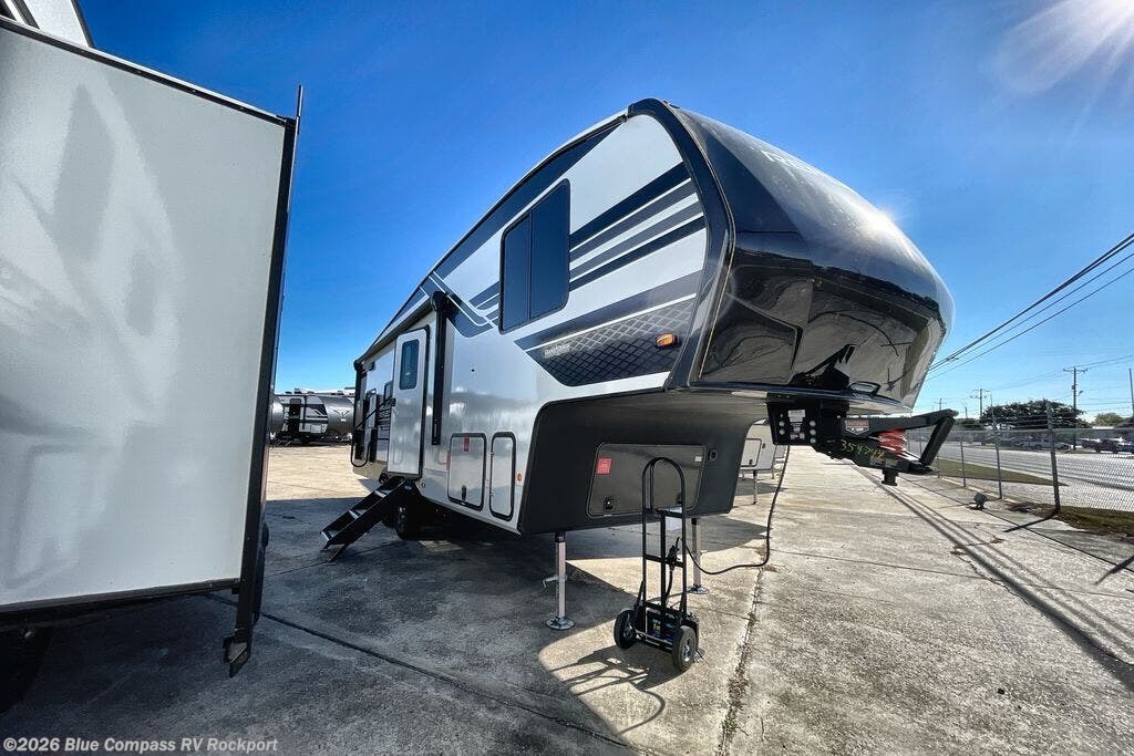 2026 Reflection 150 Series 270BN by Grand Design from Blue Compass RV Rockport in Rockport, Texas