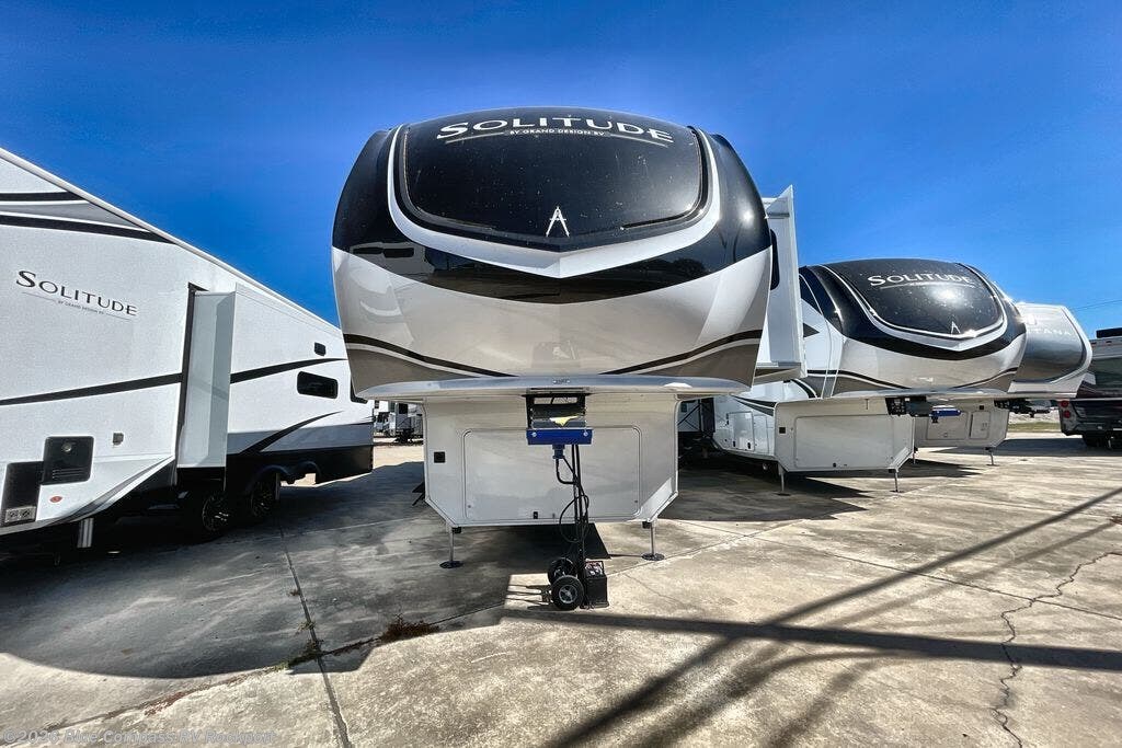 New 2026 Grand Design Solitude 390RK available in Rockport, Texas