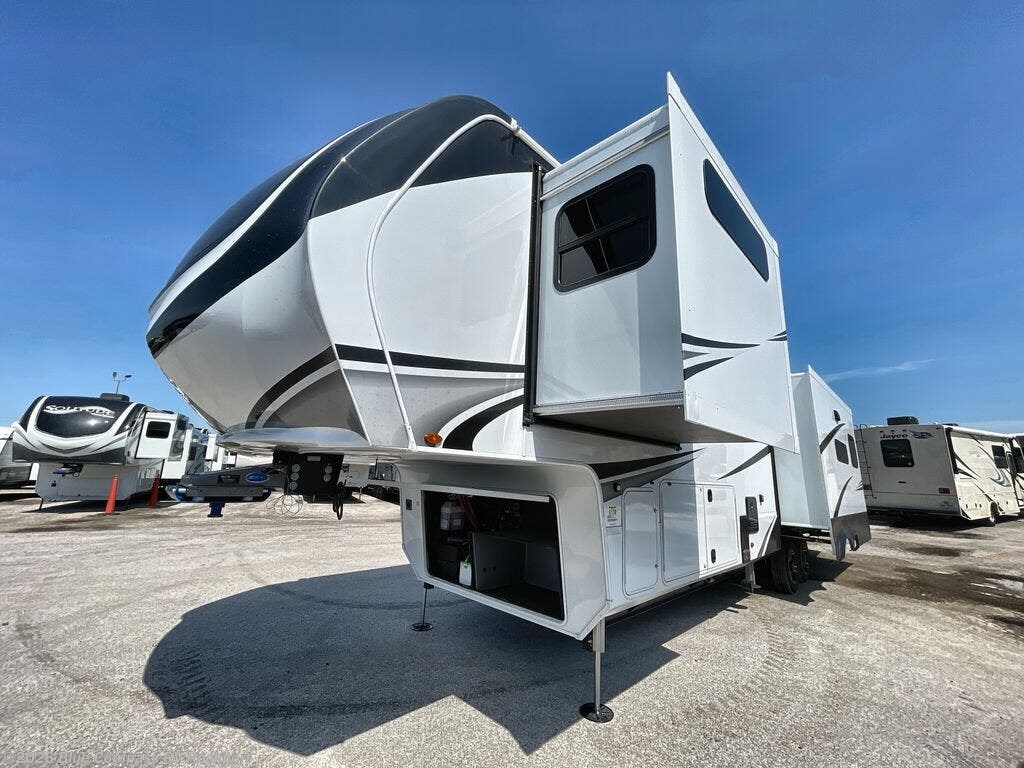 New 2025 Grand Design Solitude 370DV available in Rockport, Texas