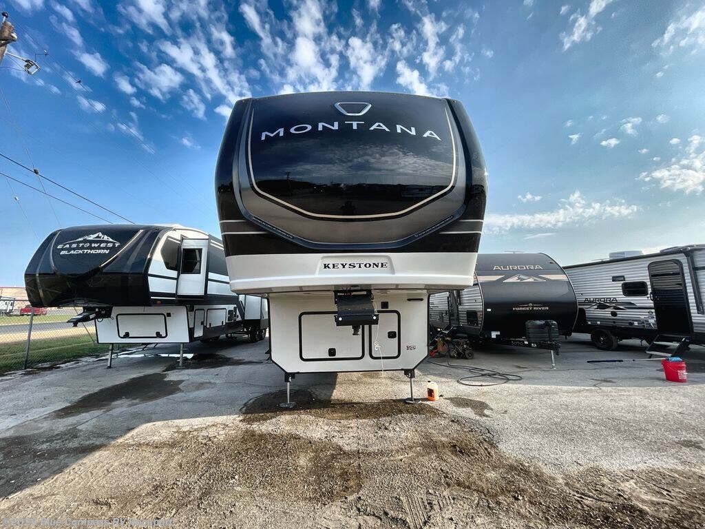 2026 Montana 3901RK by Keystone from Blue Compass RV Rockport in Rockport, Texas