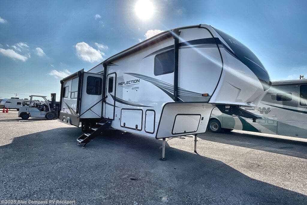 2024 Reflection 311BHS by Grand Design from Blue Compass RV Rockport in Rockport, Texas