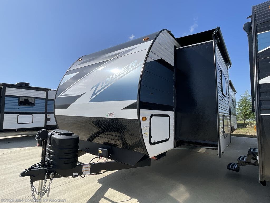 New 2025 CrossRoads Zinger 340RE available in Rockport, Texas