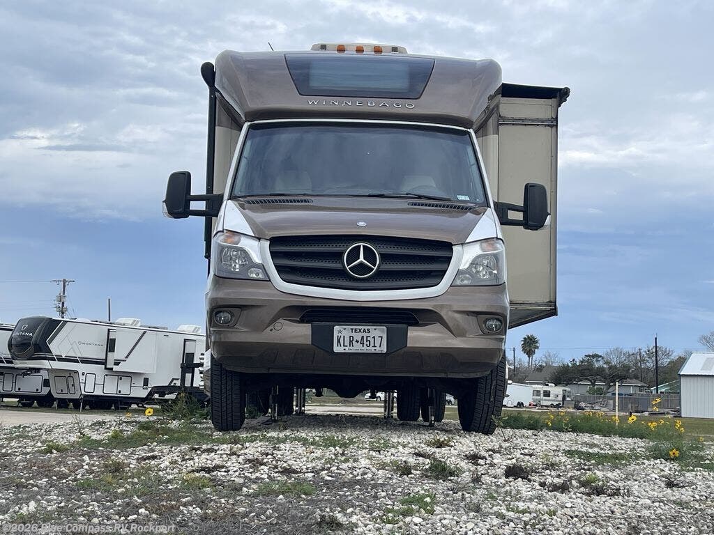 Used 2016 Winnebago View 24J available in Rockport, Texas