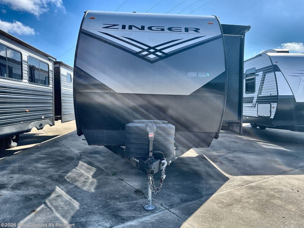 New 2026 CrossRoads Zinger 390DB available in Rockport, Texas