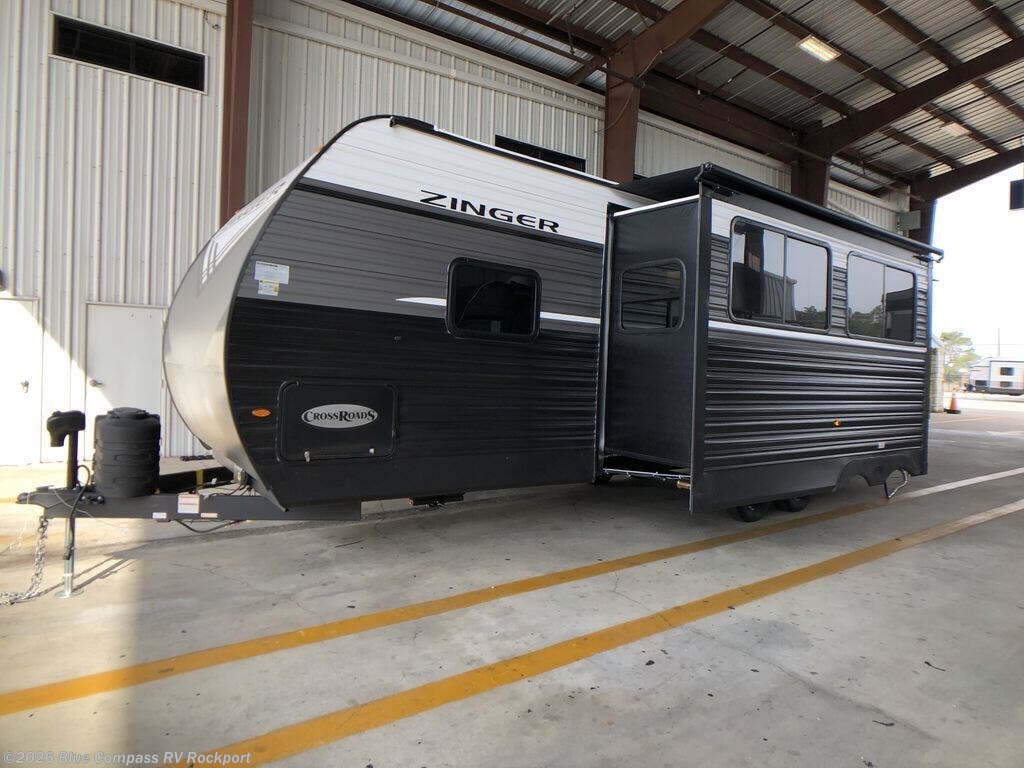 New 2026 CrossRoads Zinger Lite 290QB available in Rockport, Texas