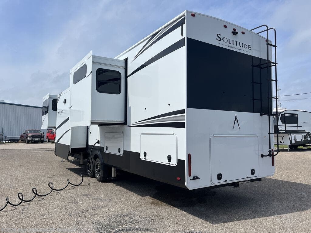 2026 Solitude 380FL by Grand Design from Blue Compass RV Rockport in Rockport, Texas